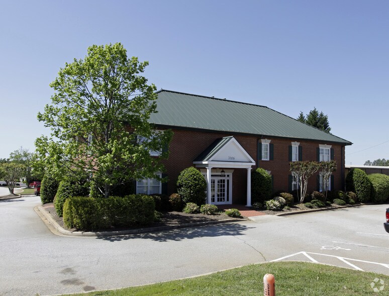 7006 Pelham Rd, Greenville, SC à louer - Photo principale – Image 1 sur 16