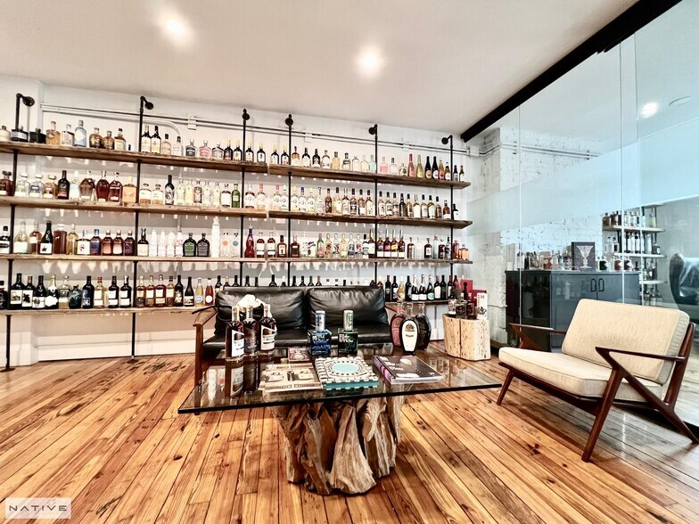 68 Greenpoint Ave, Brooklyn, NY à louer - Photo de l’immeuble – Image 3 sur 14