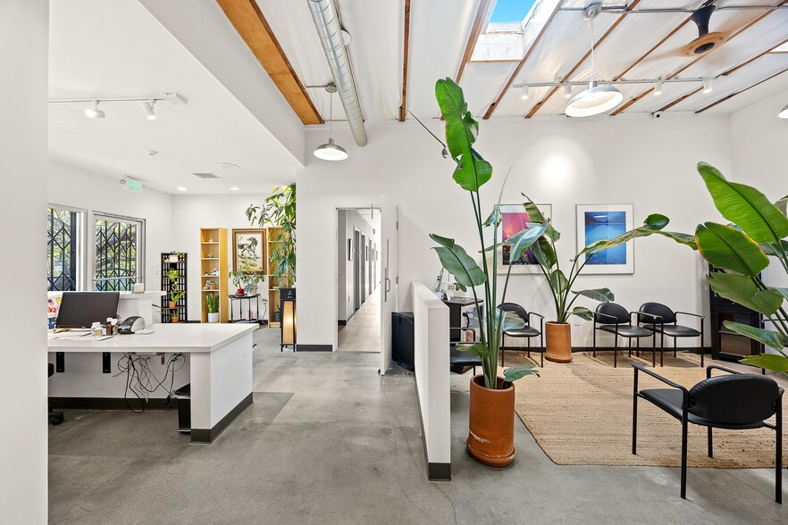 305-307 Parkman Ave, Los Angeles, CA à vendre - Photo de l’immeuble – Image 3 sur 10