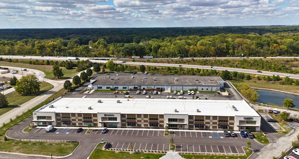 6400 Technology Center Dr, Indianapolis, IN à louer - Photo de l’immeuble – Image 3 sur 11