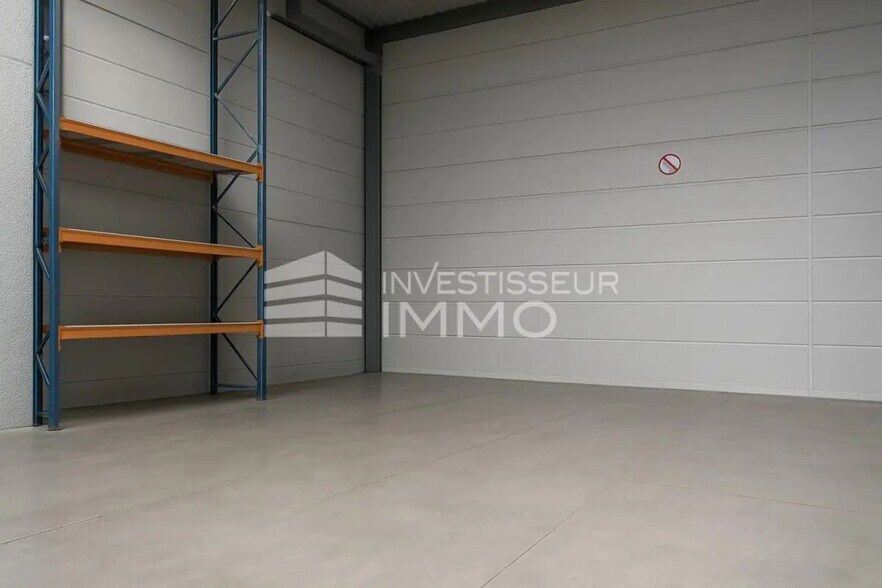 Local d'activités dans Chambly à vendre - Photo de l’immeuble – Image 1 sur 6
