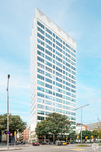 Carrer de Tarragona, 161, Barcelone, Barcelona à louer - Photo de l’immeuble – Image 2 sur 7
