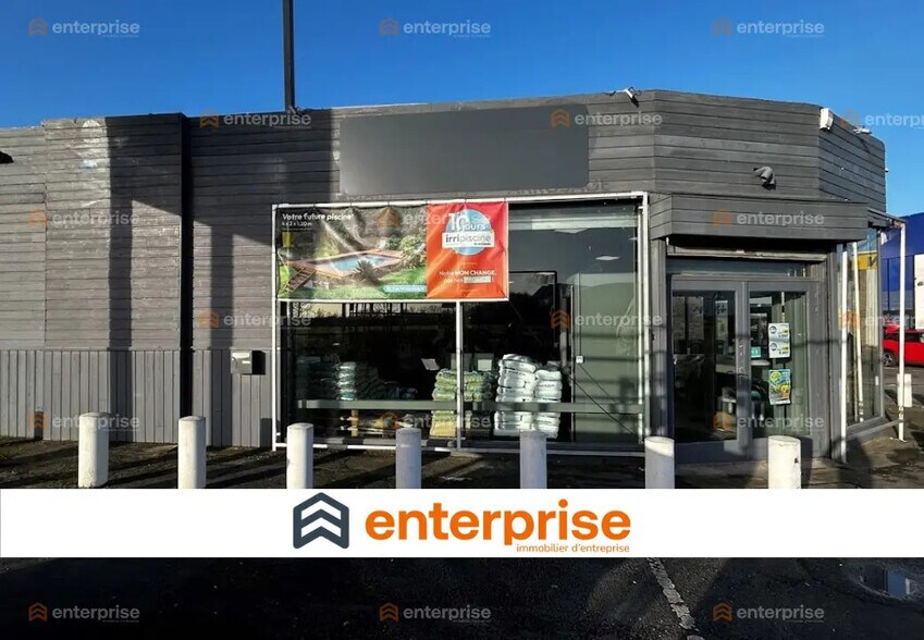 Local commercial dans Roncq à louer - Photo de l’immeuble – Image 2 sur 2