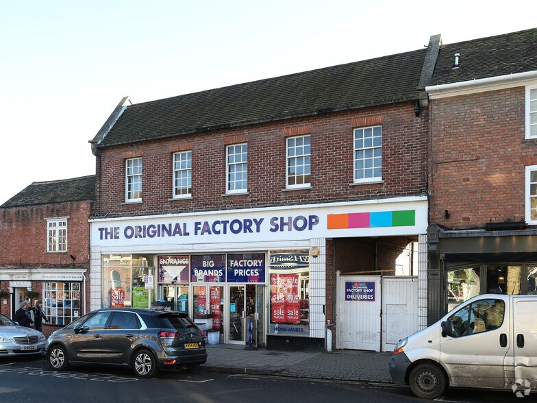 9-11 High St, Tenterden à vendre - Photo de l’immeuble – Image 2 sur 6