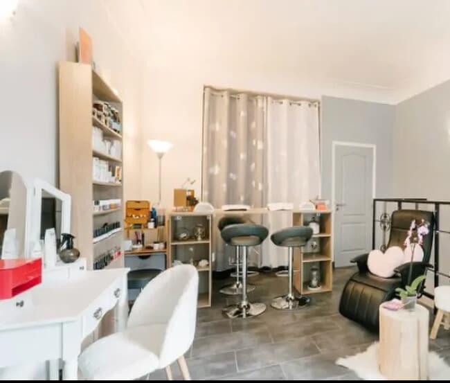 Plus de détails pour Local commercial à louer