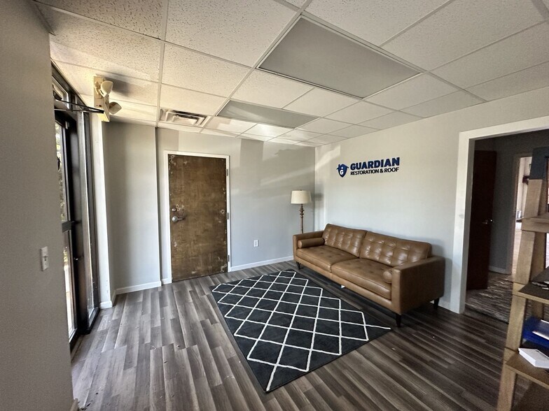 6020 Parkway North Dr, Cumming, GA à louer - Photo de l’immeuble – Image 3 sur 11