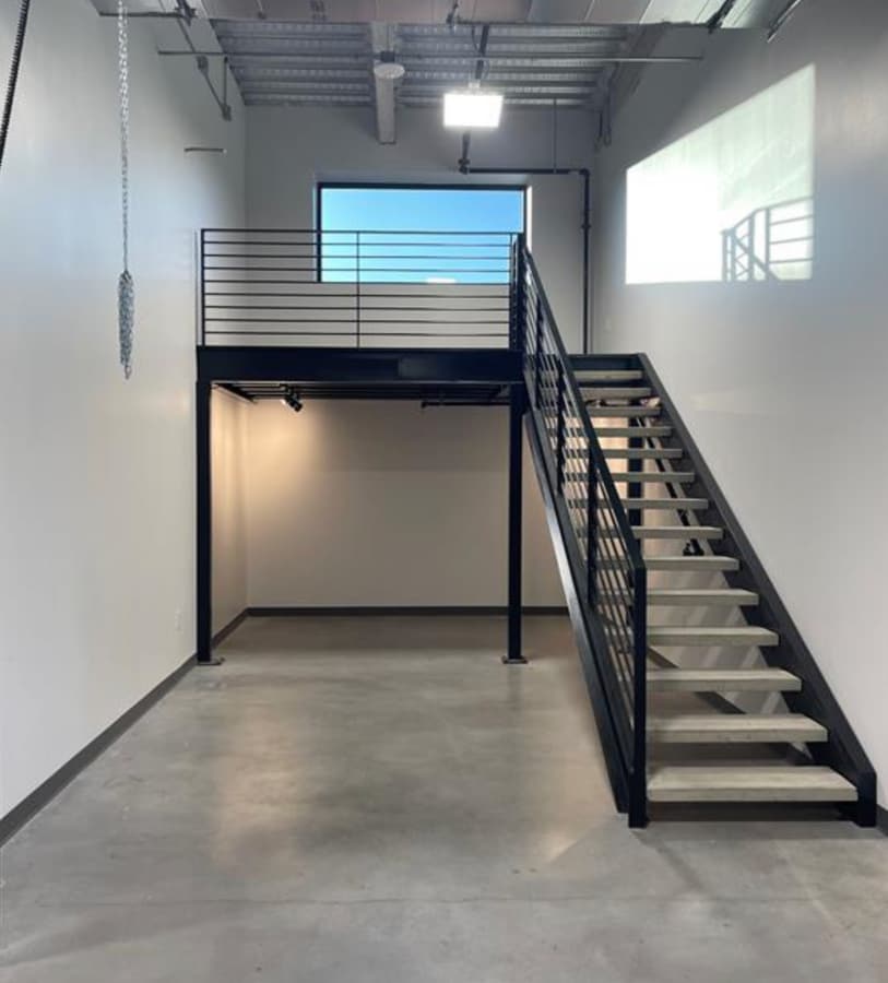 4229 FM 620, Austin, TX 78732 - Lot 203 -  - Photo intérieure - Image 1 of 5