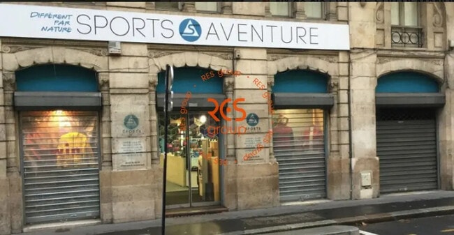 Plus de détails pour Local commercial à vendre
