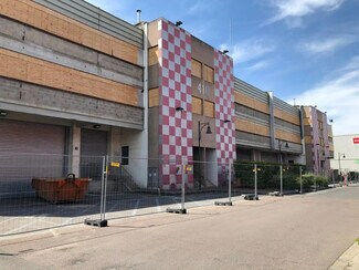 Plus de détails pour Local d'activités à louer