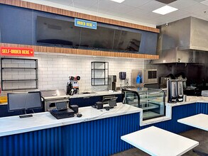 3410 Grand Ave, Chino Hills, CA à louer Photo intérieure– Image 2 sur 3