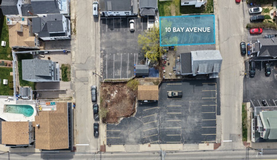 10 Bay Ave, Old Orchard Beach, ME à vendre Photo de l’immeuble– Image 1 sur 3