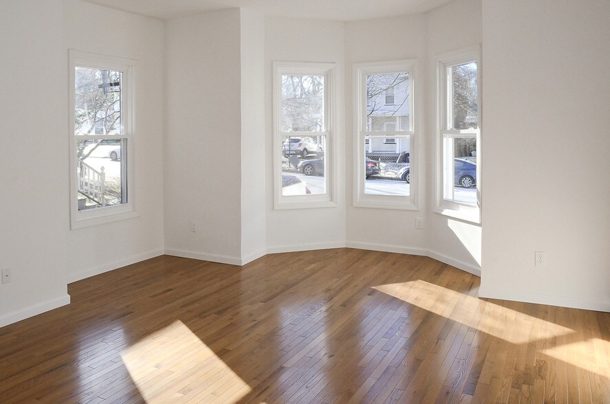 101 2nd St, South Orange, NJ à vendre - Photo intérieure – Image 2 sur 30