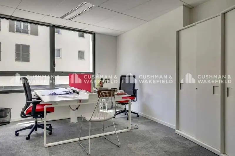 43-45 Avenue Paul Doumer, Rueil-Malmaison à louer Photo intérieure– Image 1 sur 7