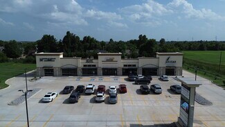 Plus de détails pour 1008 SW 4th St, Moore, OK - Local commercial à vendre