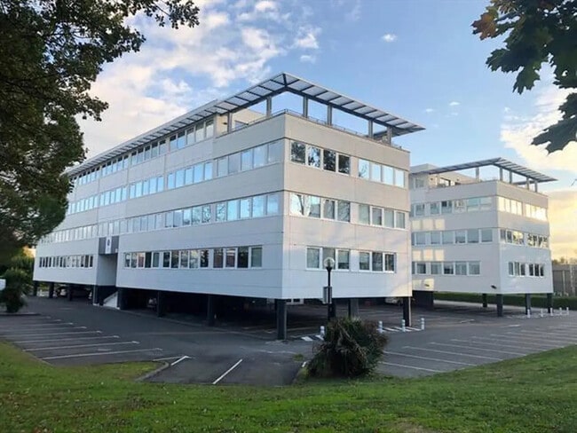 Plus de détails pour 425 Rue Jean Rostand, Labège - Bureau à louer