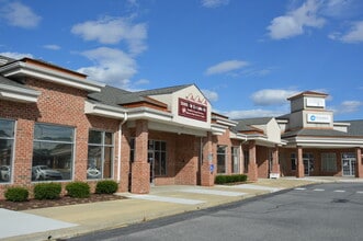 200-220 S Dupont Blvd, Smyrna, DE à louer Photo intérieure– Image 1 sur 12