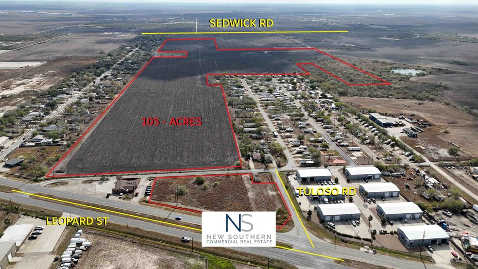 Leopard St, Corpus Christi, TX à vendre - Photo de l’immeuble – Image 1 sur 8