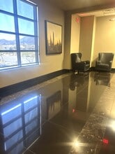 50 S Stephanie St, Henderson, NV à vendre Photo intérieure– Image 1 sur 1