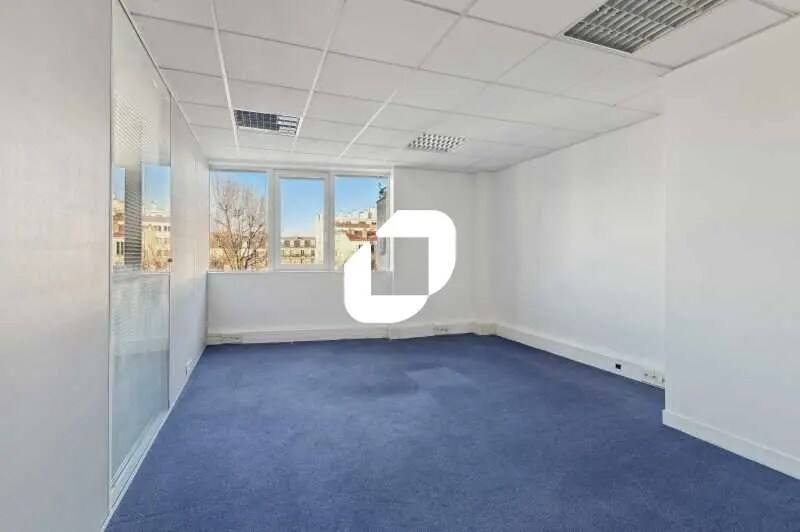 Bureau dans Paris à louer - Photo de l’immeuble – Image 2 sur 7