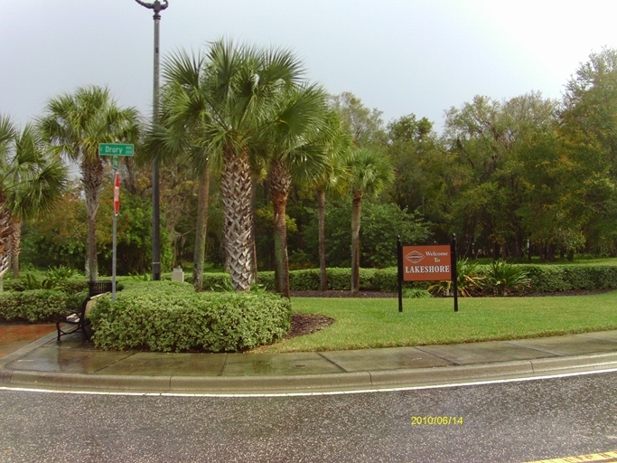 219 E Drury Ave, Kissimmee, FL à vendre - Photo principale – Image 1 sur 10