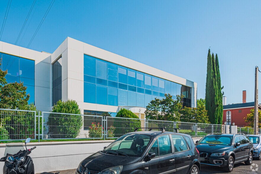 Calle Musgo, 5, Madrid, Madrid à louer - Photo de l’immeuble – Image 2 sur 4