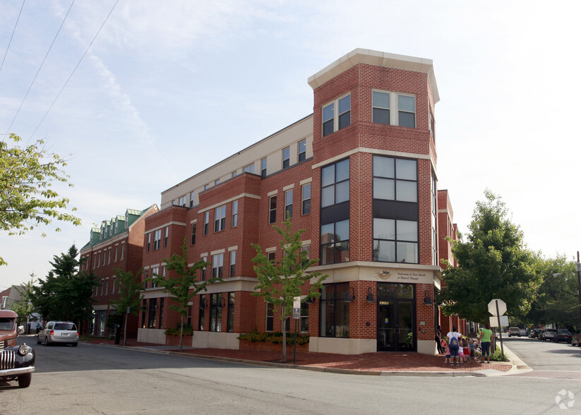 124 S West St, Alexandria, VA à louer - Photo de l’immeuble – Image 1 sur 13