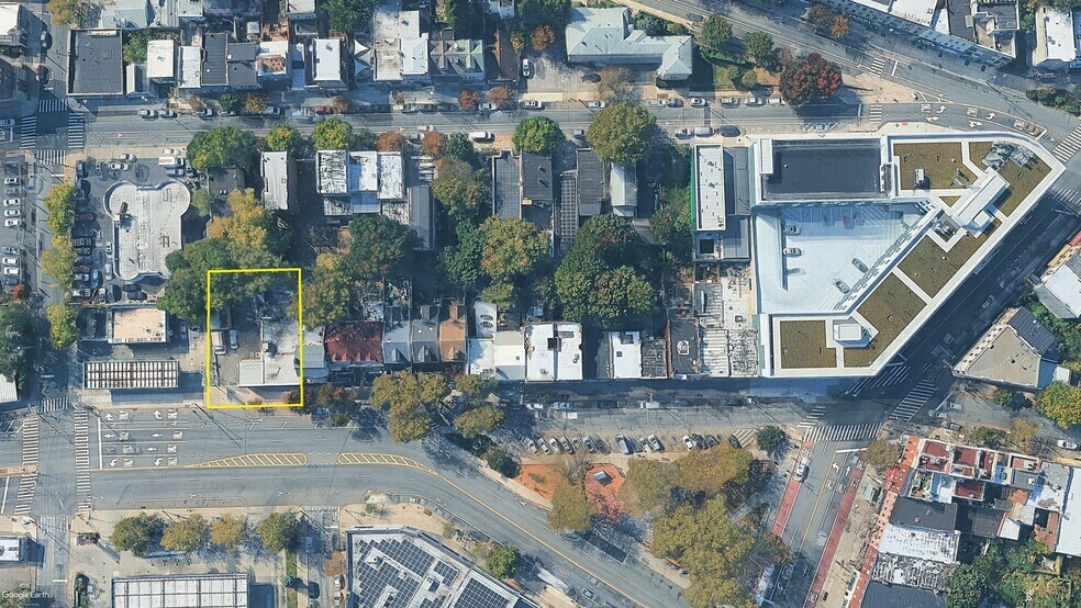 230 Bay St, Staten Island, NY à vendre - Photo de l’immeuble – Image 2 sur 18