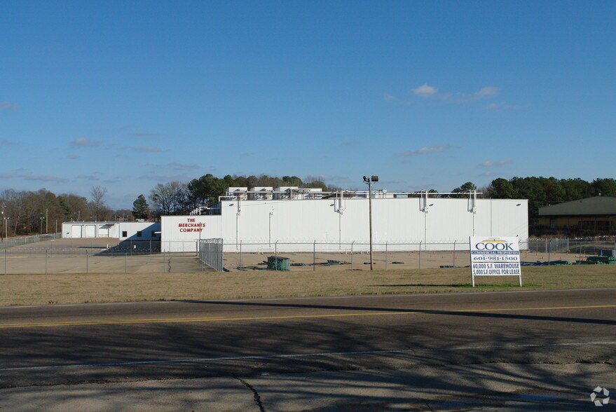 1350 Boling St, Jackson, MS à louer - Photo principale – Image 1 sur 3
