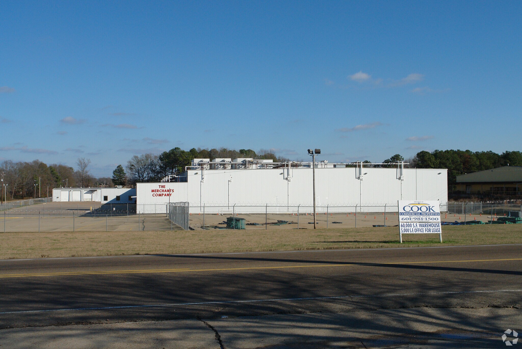 1350 Boling St, Jackson, MS à louer Photo principale– Image 1 sur 4