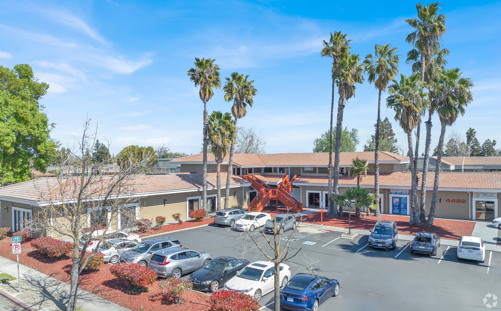 4422 N Pershing Ave, Stockton, CA à vendre Photo principale– Image 1 sur 16