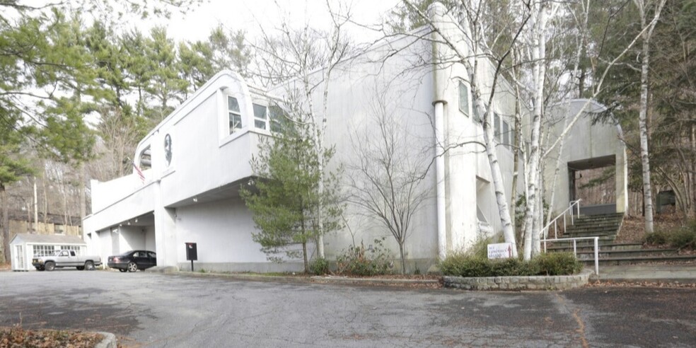 140 Old Saw Mill River Rd, Hawthorne, NY à vendre - Photo de l’immeuble – Image 2 sur 20