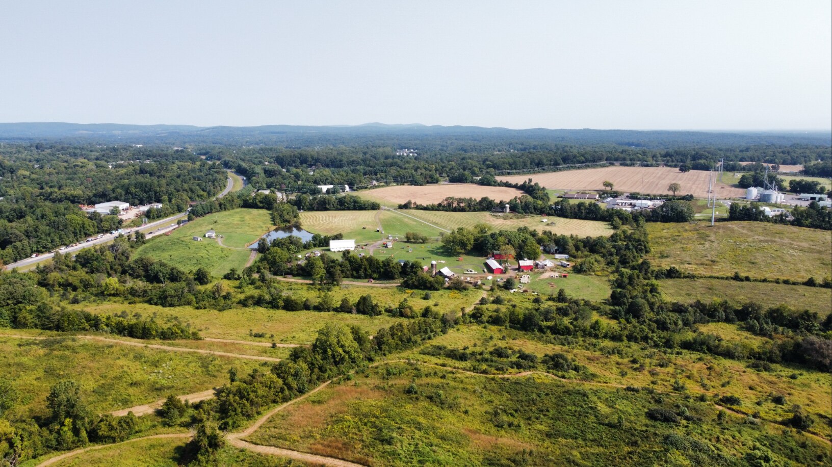 8274 Maple Tree Ln, Warrenton, VA à vendre Photo principale– Image 1 sur 2