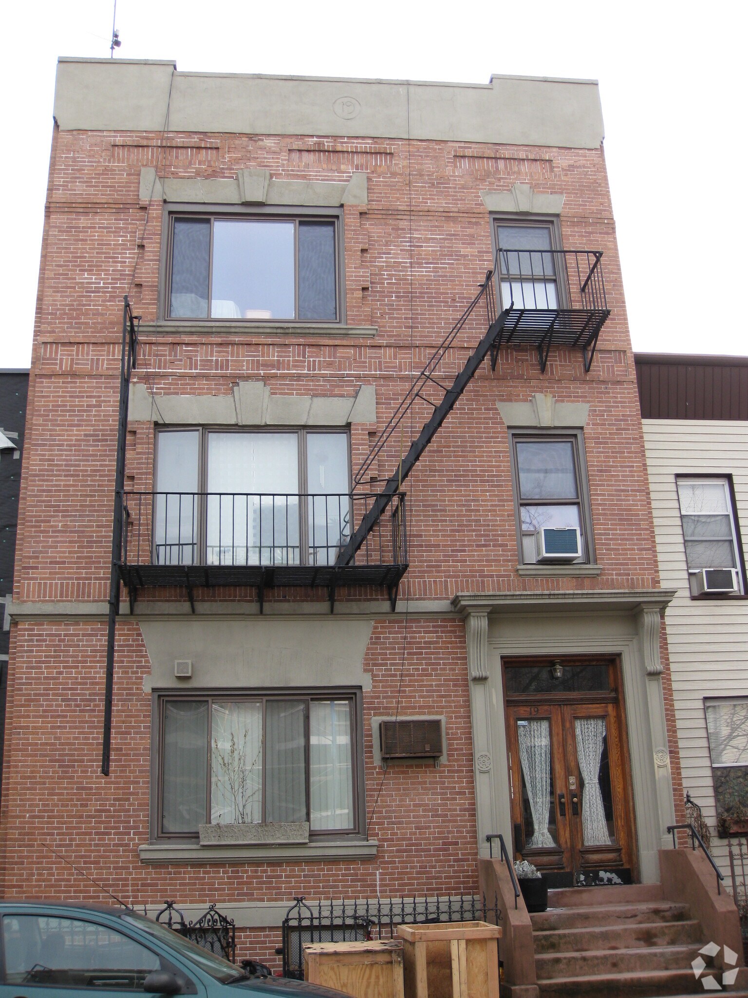19 Jackson Pl, Brooklyn, NY à vendre Photo principale– Image 1 sur 5