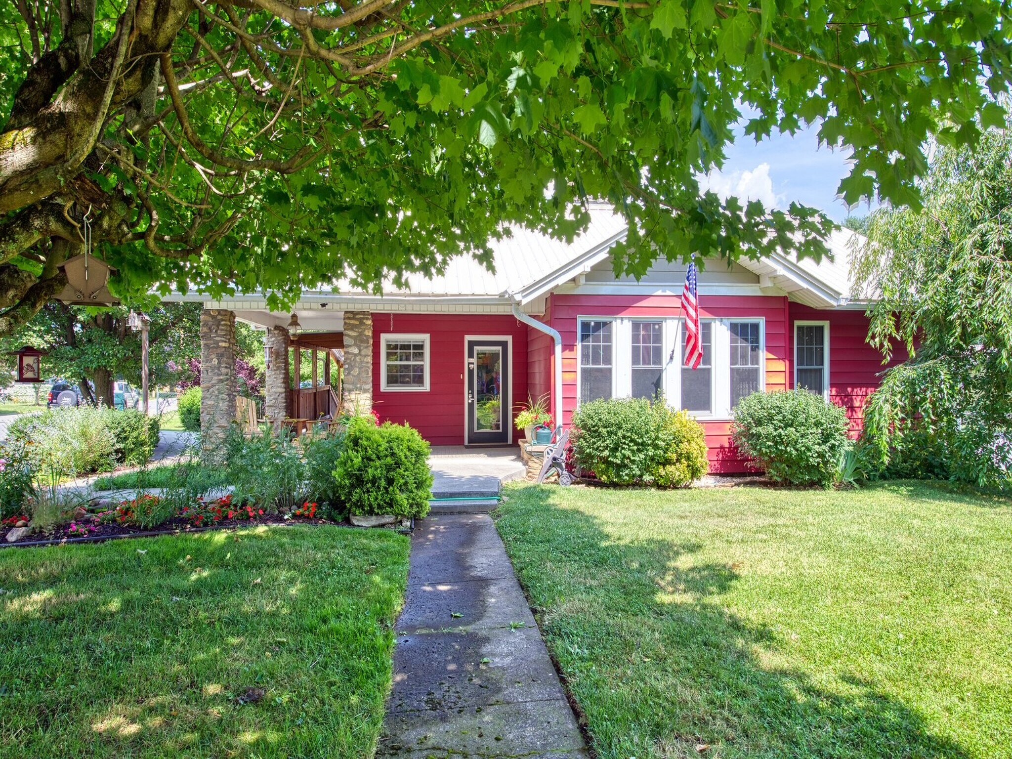 24 Belle Meade Dr, Waynesville, NC à vendre Photo principale– Image 1 sur 33