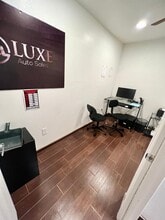 14819 N Cave Creek Rd, Phoenix, AZ à louer Photo intérieure– Image 2 sur 4