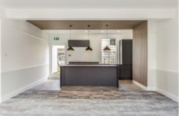 40-44 The Broadway, Londres à louer - Photo de l’immeuble – Image 3 sur 3