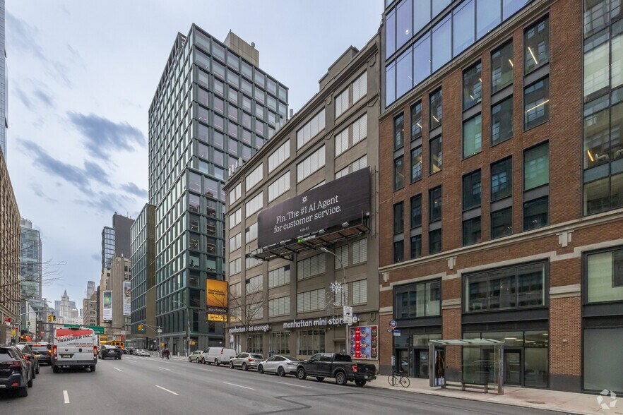 161 Varick St, New York, NY à louer - Photo de l’immeuble – Image 2 sur 4