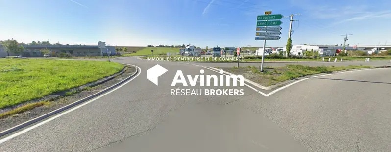 Terrain dans Roullet-Saint-Estèphe à vendre - Photo de l’immeuble – Image 2 sur 2