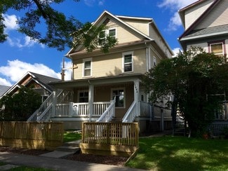 Plus de détails pour 11446 92 St NW, Edmonton, AB - Logement à vendre