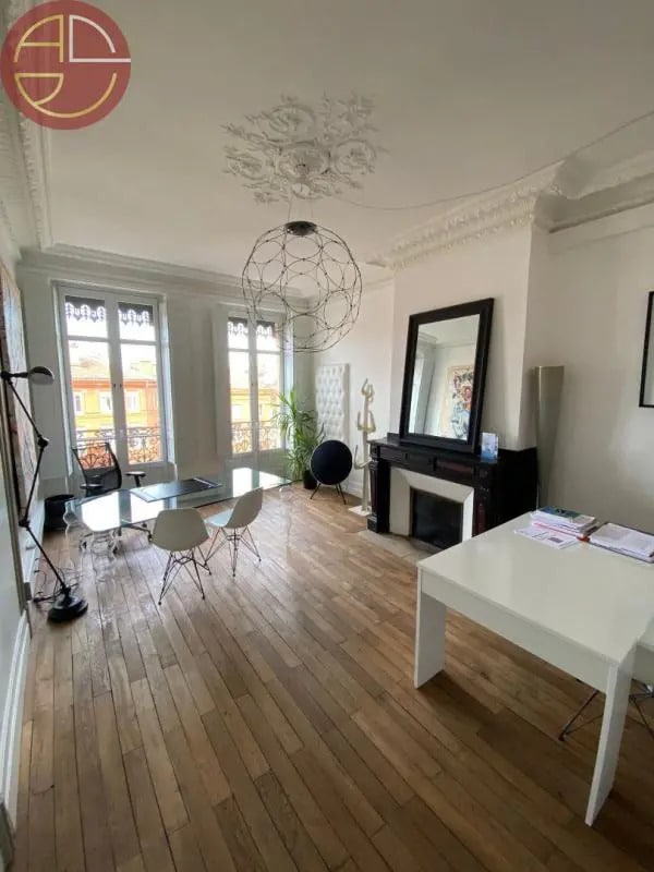 Bureau dans Toulouse à louer Photo de l’immeuble– Image 1 sur 10
