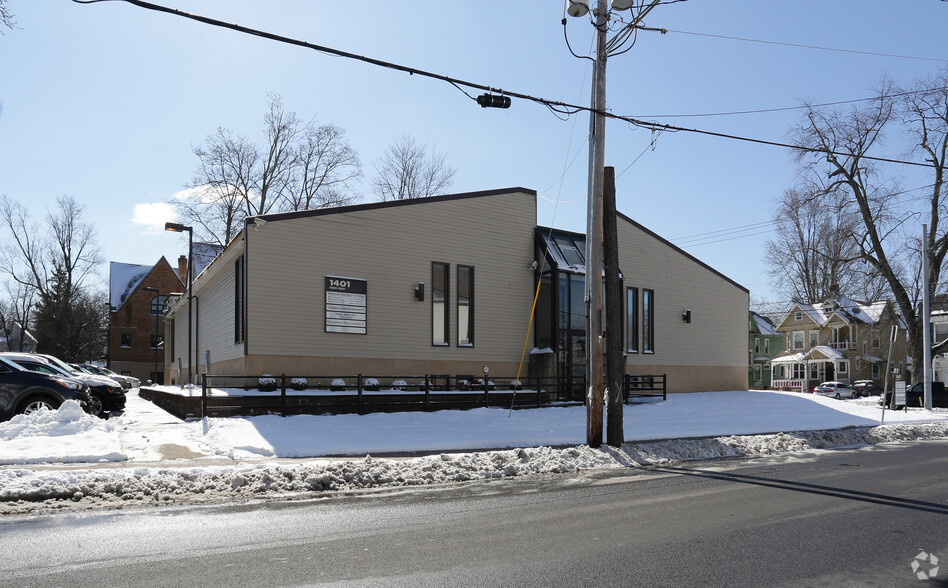1401 Union St, Schenectady, NY à louer - Photo principale – Image 1 sur 23