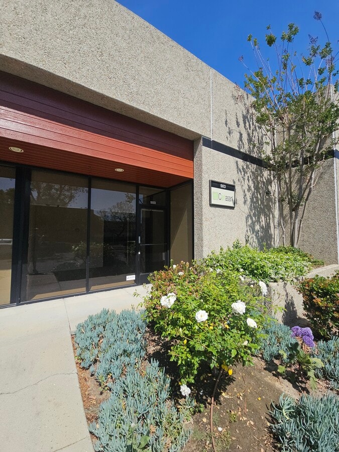 3251 Corte Malpaso, Camarillo, CA 93012 - Lot 503 -  - Photo intérieure - Image 1 of 5