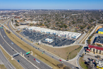 8480-8680 Fourwinds Dr, San Antonio, TX - VUE AÉRIENNE  vue de carte