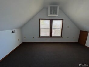 227 Main St, Woodbridge, NJ à louer Photo intérieure– Image 2 sur 8