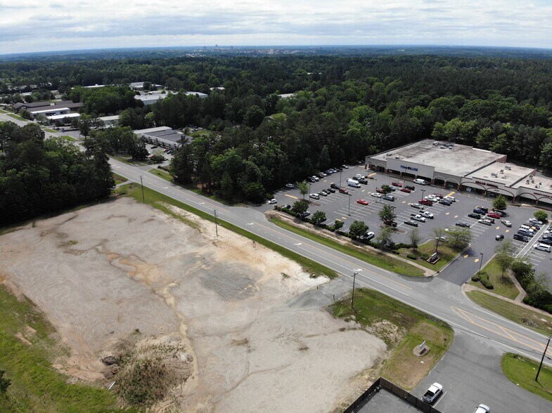 4618 Hillsborough Rd, Durham, NC à vendre - Photo de l’immeuble – Image 2 sur 7