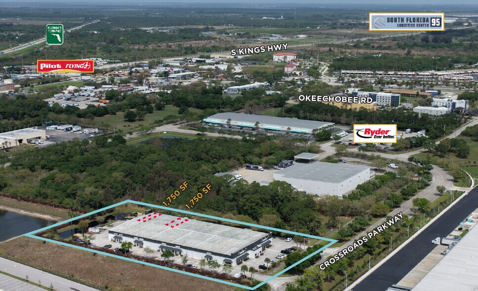 3802-3815 Crossroads Pky, Fort Pierce, FL à louer - Photo de l’immeuble – Image 2 sur 6