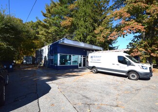 Plus de détails pour 30 Thompson Rd, Webster, MA - Industriel/Logistique à vendre