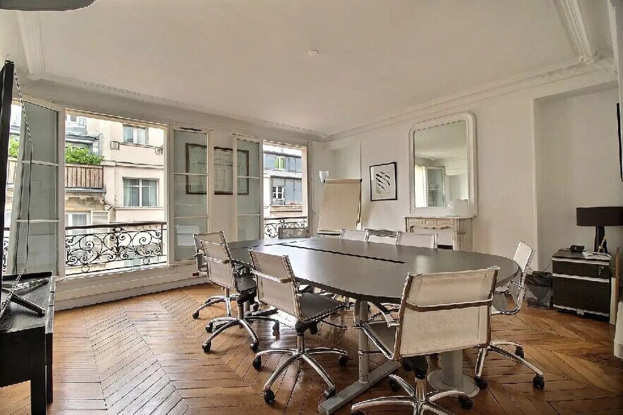 Bureau dans Paris à louer - Photo de l’immeuble – Image 1 sur 5
