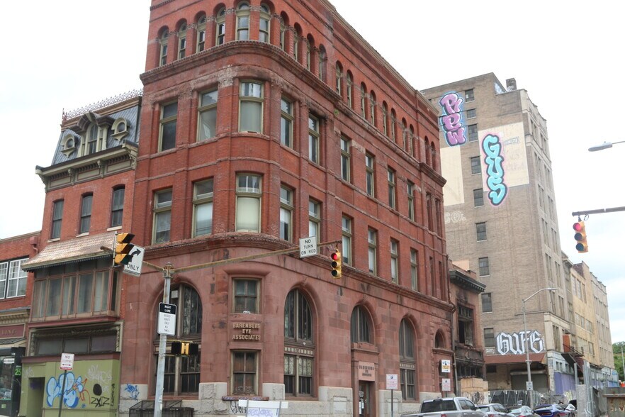 200 W Fayette St, Baltimore, MD à vendre - Photo de l’immeuble – Image 3 sur 13