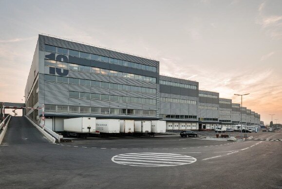 Industriel/Logistique dans Pantin à louer - Photo de l’immeuble – Image 1 sur 9